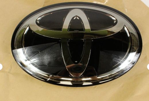 トヨタ タンドラ タコマ ランドクルーザー UZJ200 URJ202 フロントグリルエンブレム