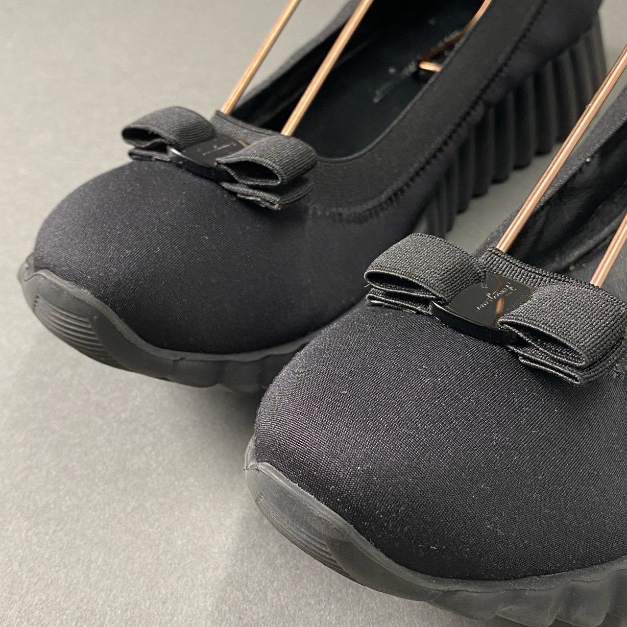 Salvatore Ferragamo リボン付きシューズ　27センチ Amazon | [サルヴァトーレ フェラガモ] 靴 レディース リボン