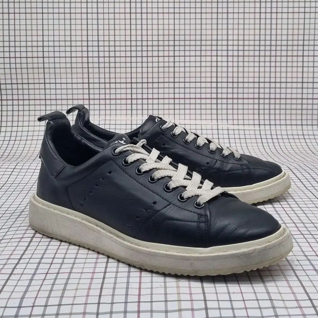 ゴールデングース Golden Goose Golden Goose Sneakers Black
