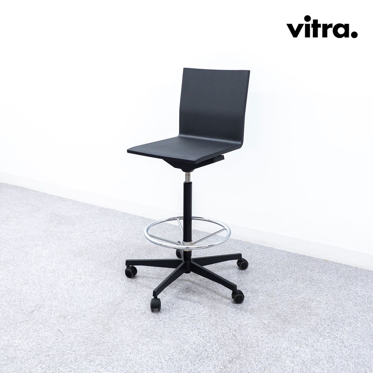 展示品 Vitra ヴィトラ .04 Counter カウンター チェア ベーシックダーク マールテン ヴァン セーヴェレン 定価20万 3