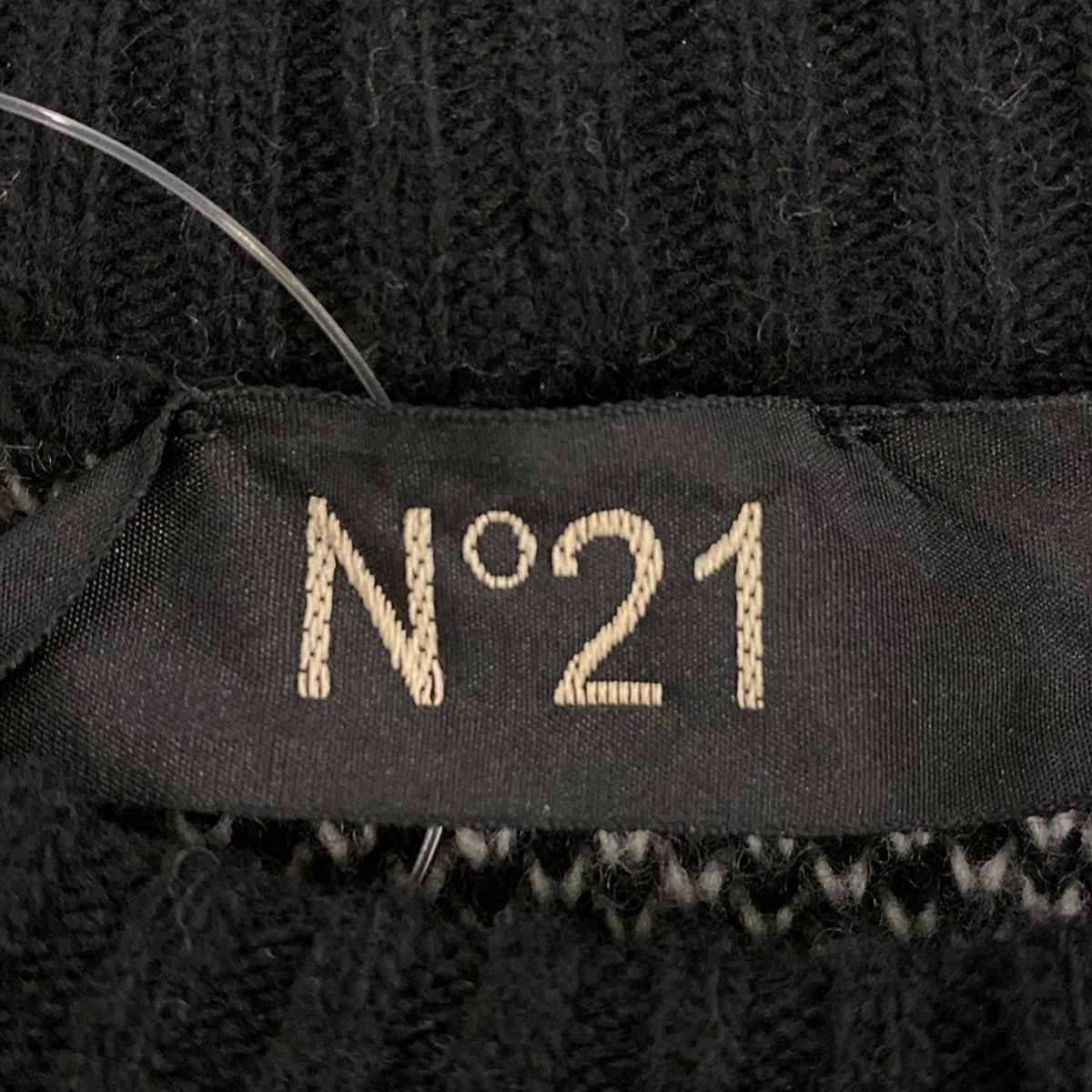 N゜21(ヌメロ ヴェントゥーノ) 長袖セーター サイズ48 XL レディース  