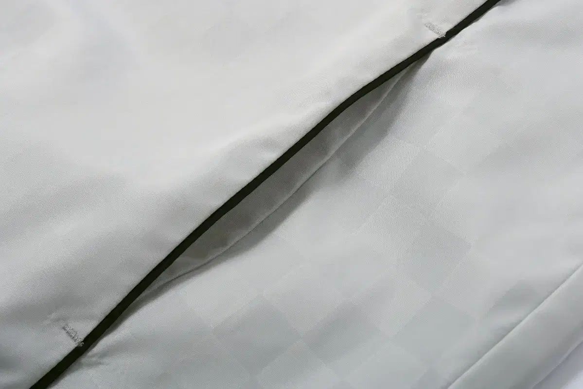 ゴルフウェア ウィンドブレーカー