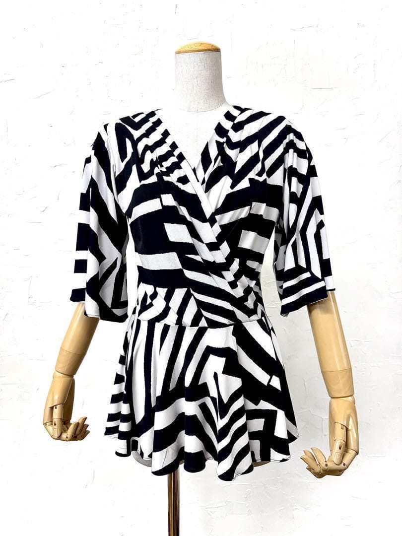 タカダンス Lサイズ 社交ダンス カシュクールカットソー白黒821