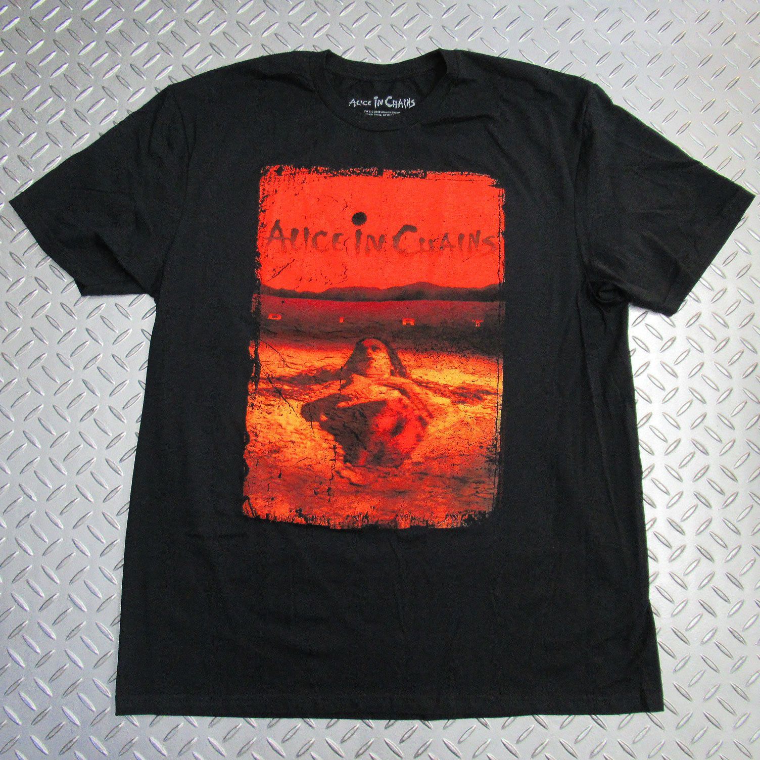 オフィシャル バンドTシャツ アリスインチェインズ ALICE IN CHAINS Dirt Album Cover ブラック 黒 - メルカリ