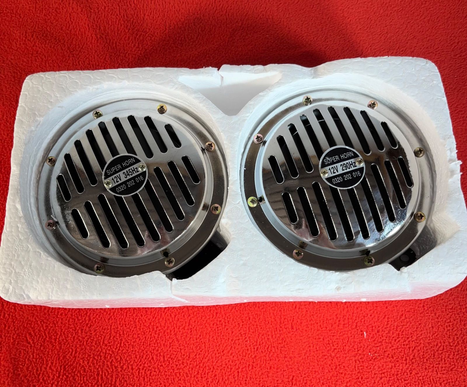 天皇陛下御在位六十年 記念貨幣発行記念メダル (実測値:純銀124.6g