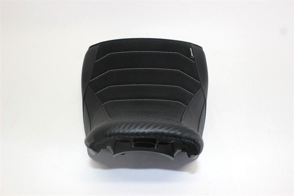 Vストローム1050 v-strom1050 vstrom1050 2020 以降 フロントシート 30mm ローダウン 本体あり 黒Xカーボン調