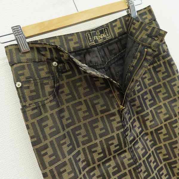 フェンディ FENDI イタリア製 スカート タイト ズッカ柄 ロゴボタン 総ロゴ a964491
