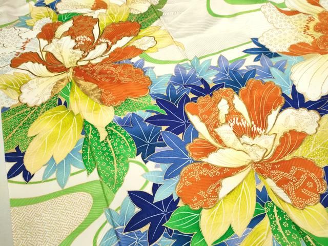 振袖フルセット豪華振袖　駒刺繍　扇面流水草花文　金彩　正絹 振袖フルセット豪華振袖 駒刺繍 扇面流水草花文 金彩 正絹