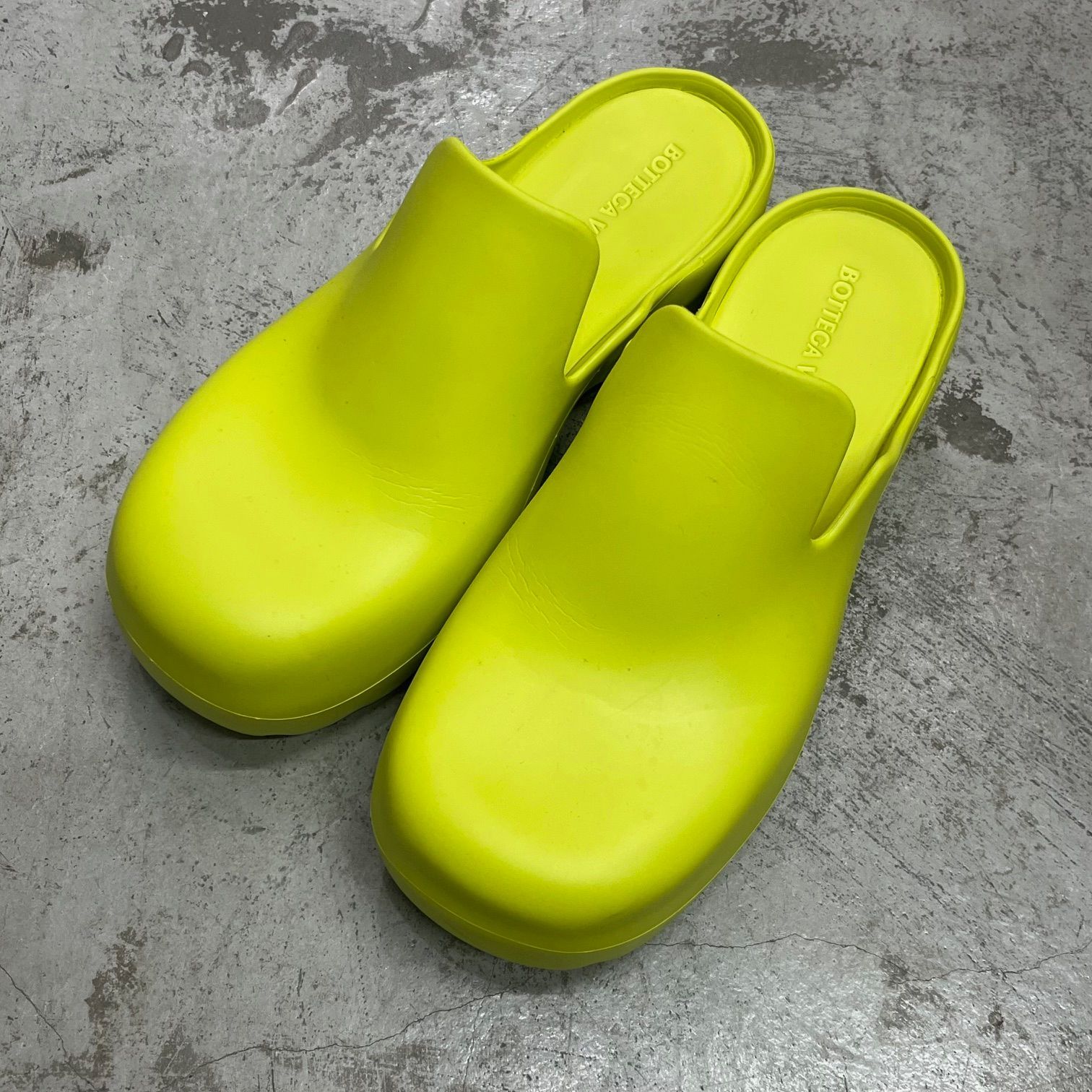 BOTTEGA VENETA Flash フラッシュ ラバー ミュール サボサンダル