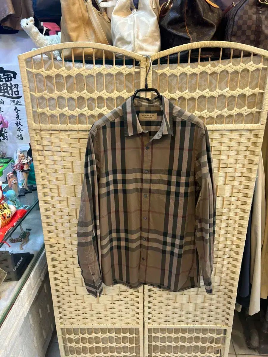 【雷市場（ポンジャン）商品韓国直送】95 正規品 BURBERRY(バーバリー ) ハウスチェック シャツ 出品