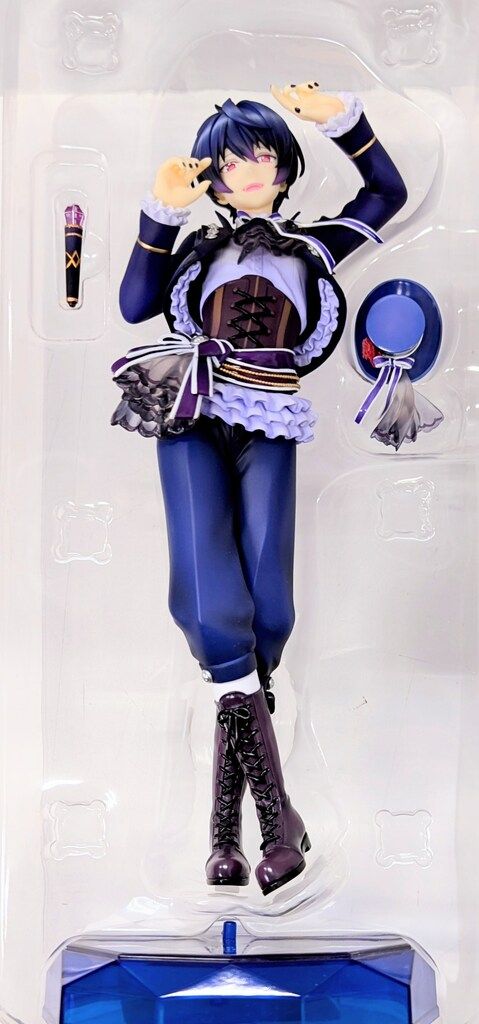★未開封【あんスタ】朔間 凛月 1/7スケールフィギュア（アルター） 限定販売】あんさんぶるスターズ！ 朔間凛月 1/7 完成品