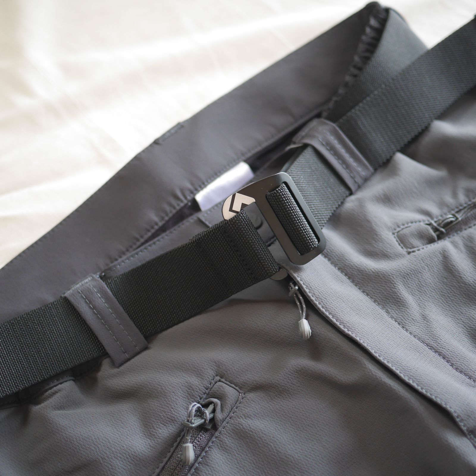 DIRECTALPINE ダイレクトアルパイン CASCADE TOP 1.0 anthracite
