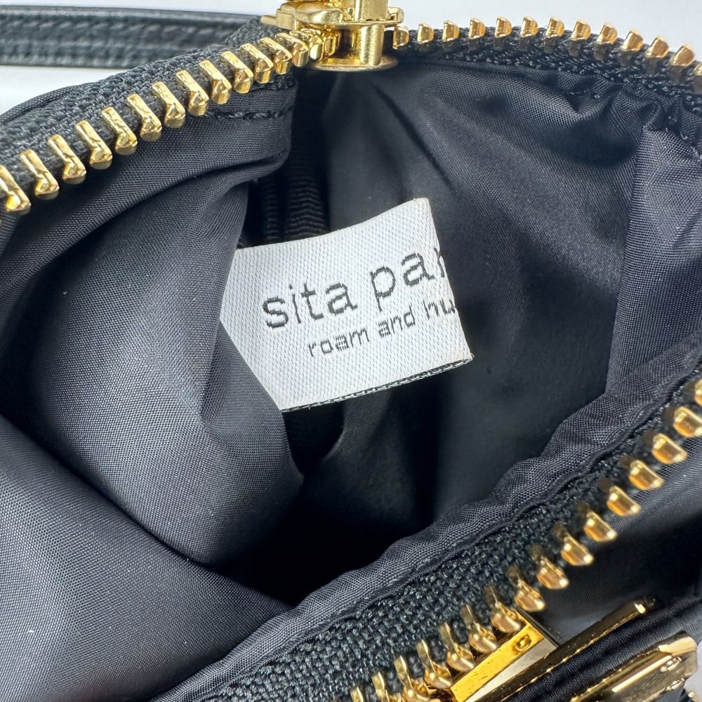 新品同様 SITA PARANTICA シータパランティカ ドゥーズィエムクラス 別注 3way ナイロン ポーチバッグ ブラック ゴールドカラー金具 レディース 古着 中古 USED 新品同様 SITA PARANTICA シータパランティカ ドゥーズィエムクラス