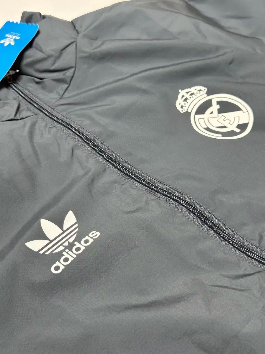 レアルマドリード ウィンドブレーカー ジャケット adidas(アディダス
