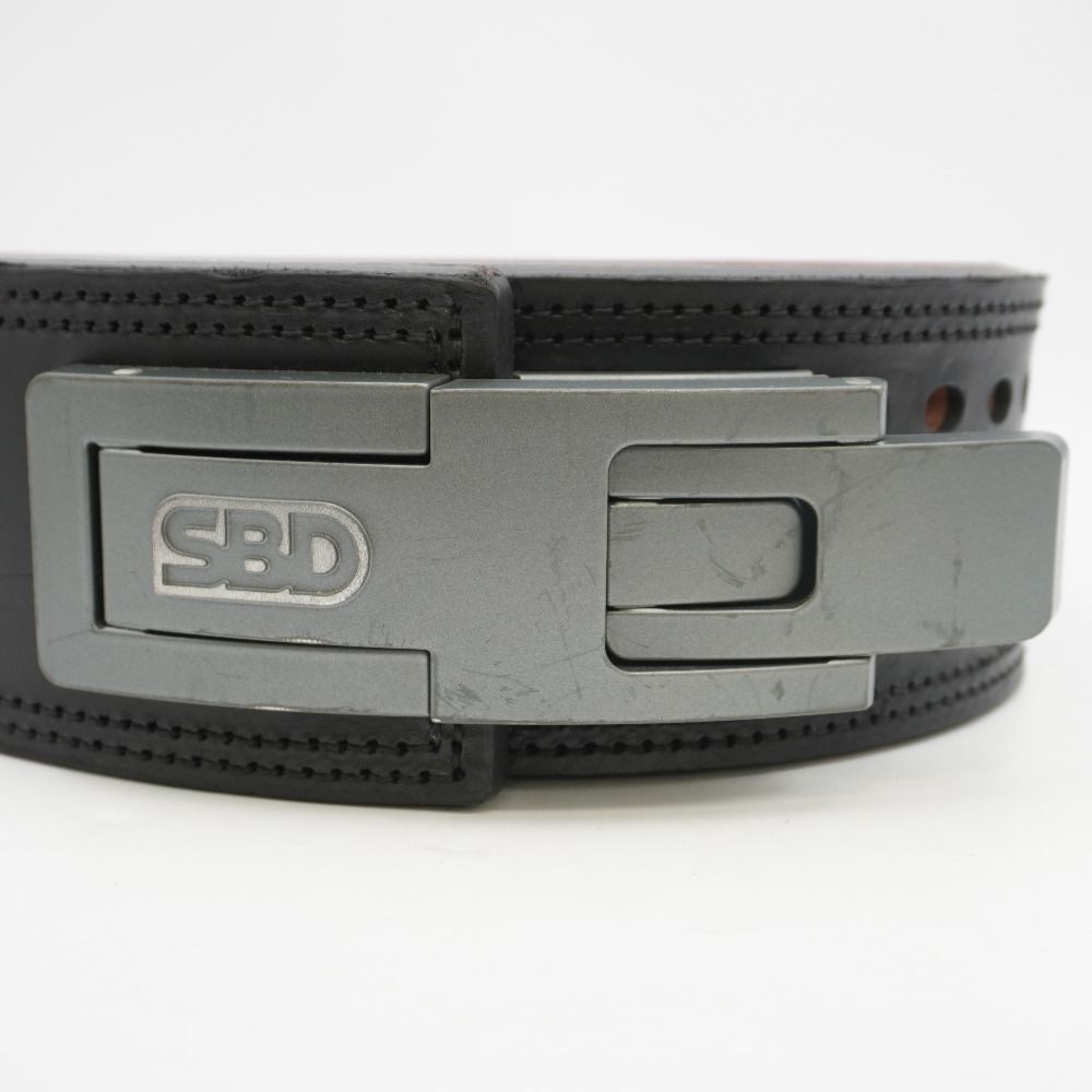 SBD パワーリフティングベルト 13mm Lサイズ　新ロゴ　美品 SBDパワーリフティングベルト【13ミリ】（※店舗受け取り限定