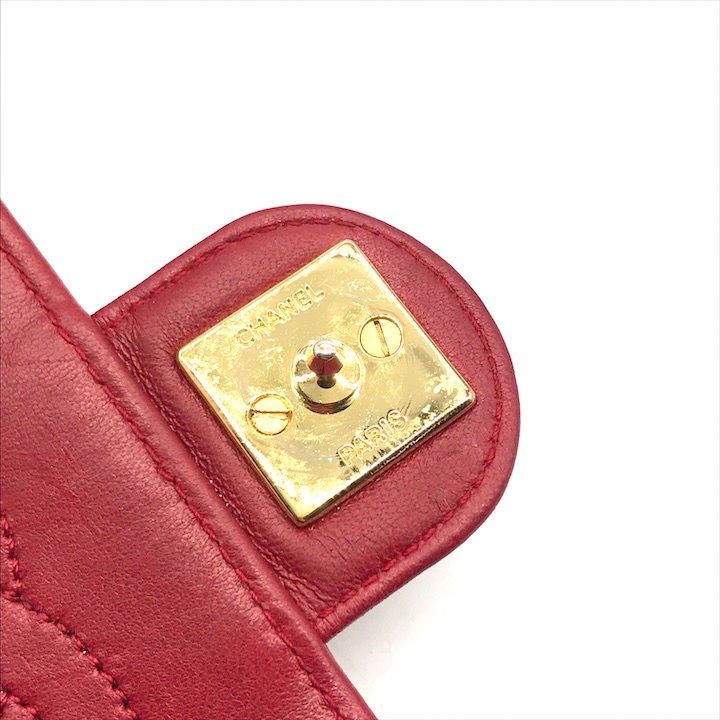 美品 CHANEL シャネル ココマーク マトラッセ ラムスキン プッシュロック レッド チェーン ショルダー バッグ a3483 美品 CHANEL シャネル ココマーク マトラッセ ラムスキン プッシュ