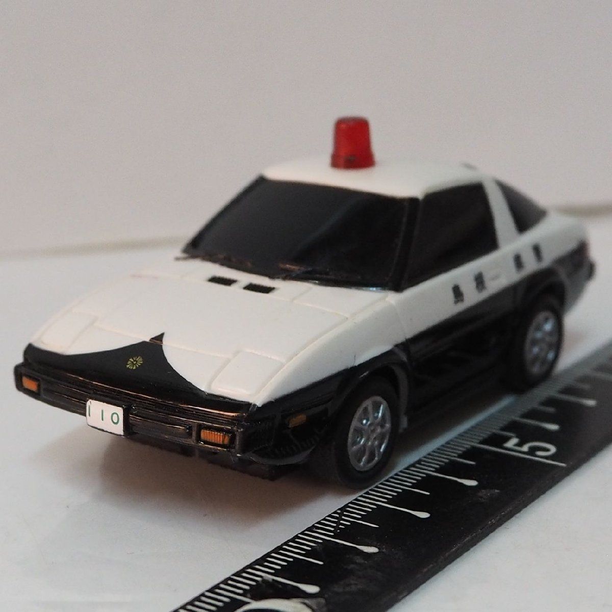 デフォルメプルバックカー【７８ マツダ サバンナRX-7】島根県警パトカー 全長約80mm 送料込み mazda - メルカリ