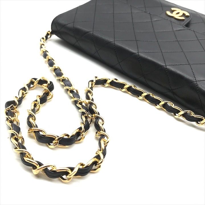 良品 CHANEL シャネル マトラッセ ラムスキン ココマーク プッシュ  