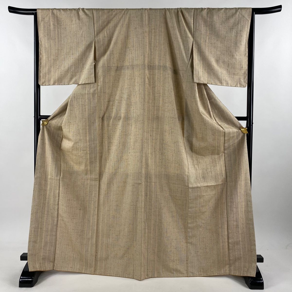 紬 身丈169.5cm 裄丈67cm M 袷 縦縞模様 薄茶色 正絹 名品