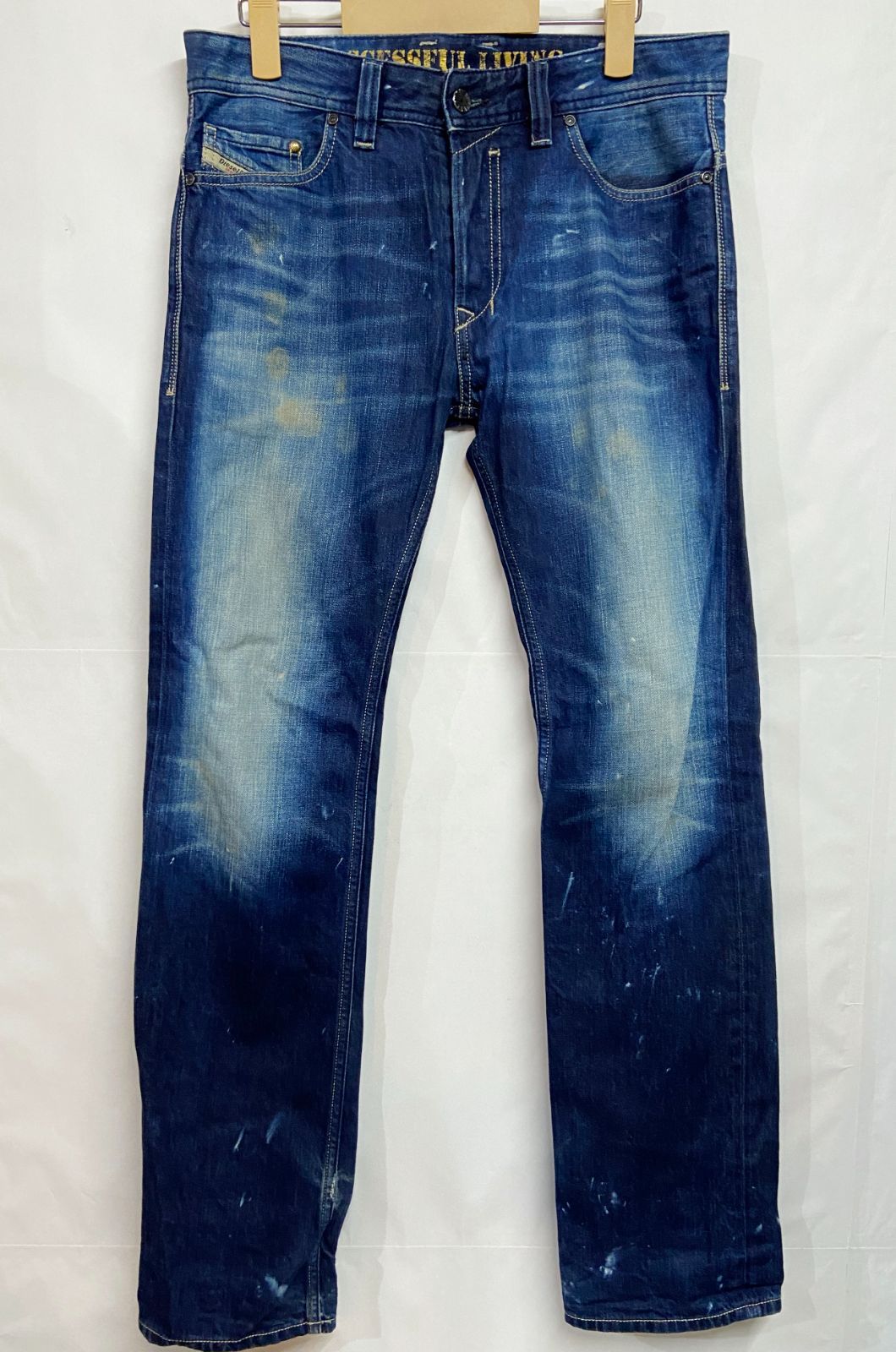 DIESEL｜ディーゼル SAFADO  REGULAR SLIM-STRAIGHT ダメージ加工 デニムパンツ ジーンズ
