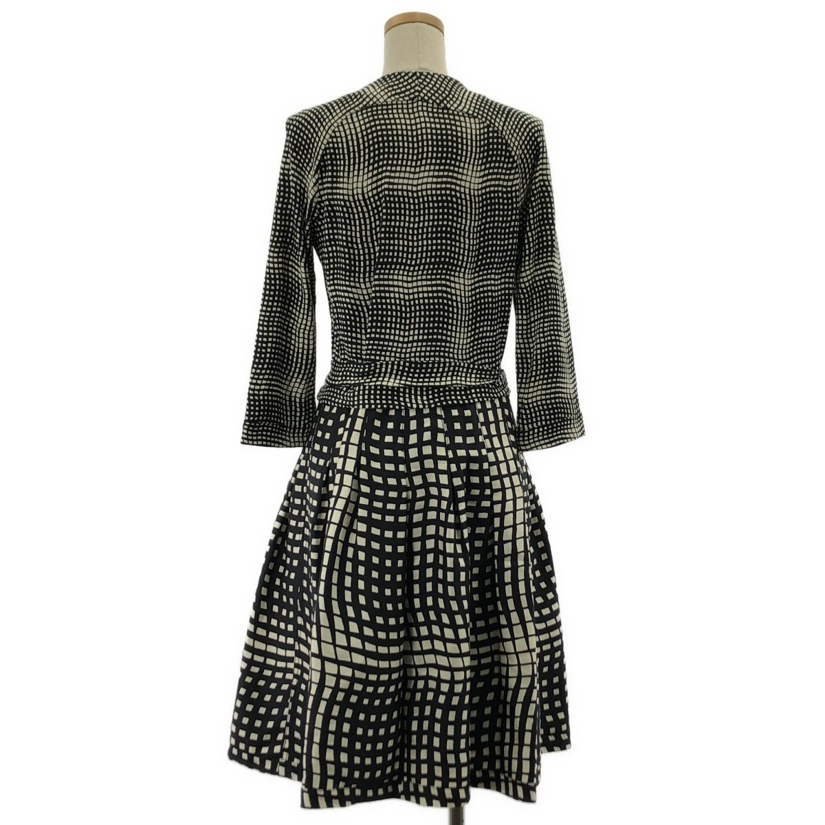◇ DIANE von FURSTENBERG シルク混 ウエストリボン チェック 長袖 膝丈 シャツ ワンピース 6 ブラック ホワイト * ◆ 1000026156384 ダイアンフォンファステンバーグ ＵＳ6・Ｍ程度 Diane von Furstenberg