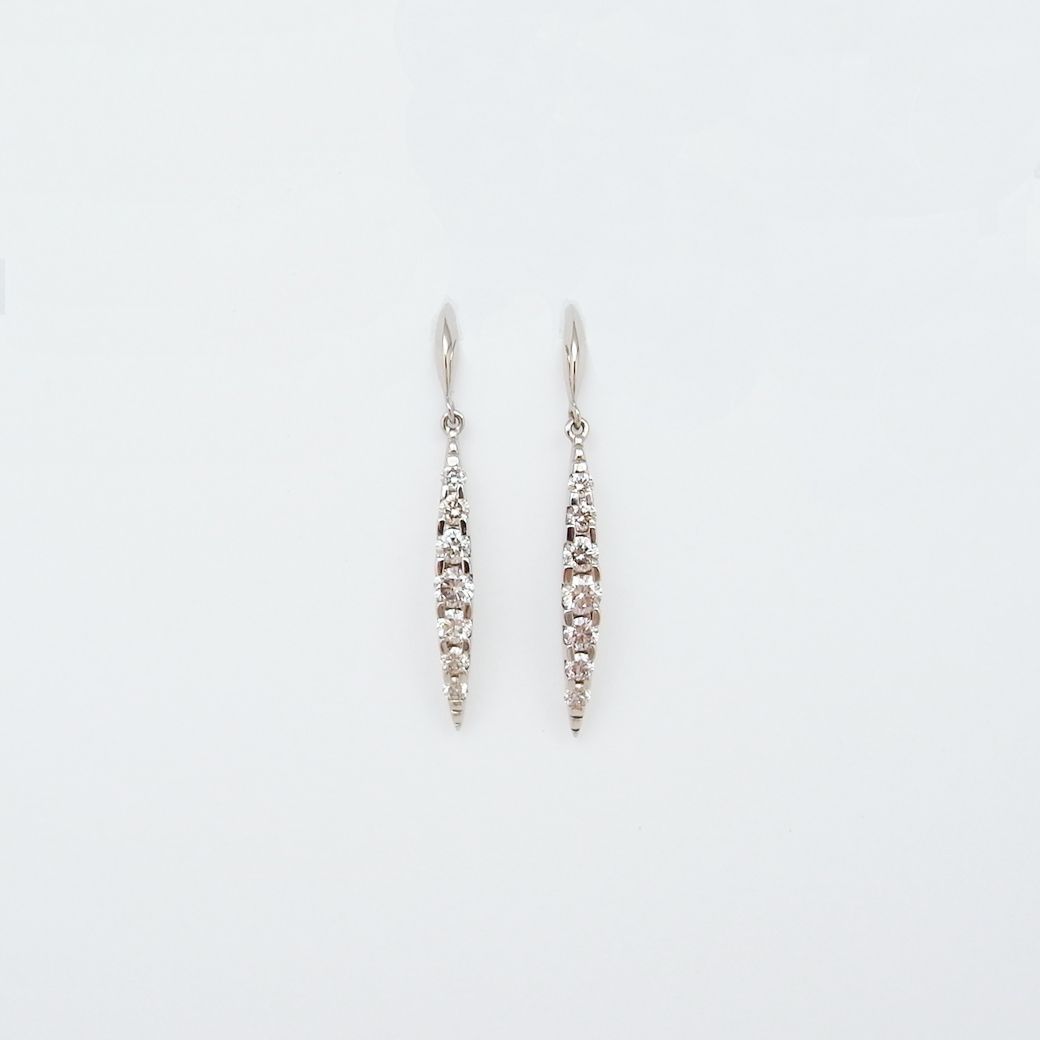 品質保証，本物保証】 0.60ct カシケイ ネイキッド ダイヤモンド 