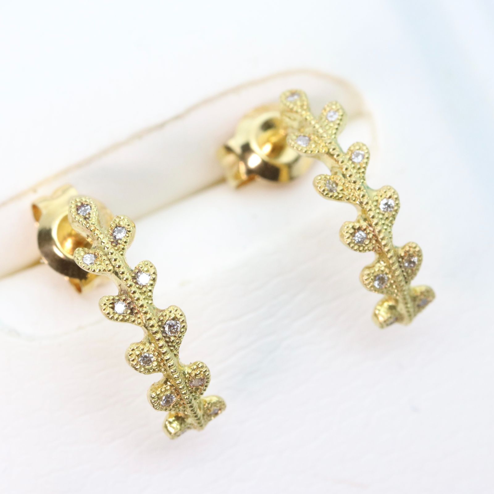 アベリ K18 ダイヤモンド オリーブ ピアス /24-2750S - メルカリ 