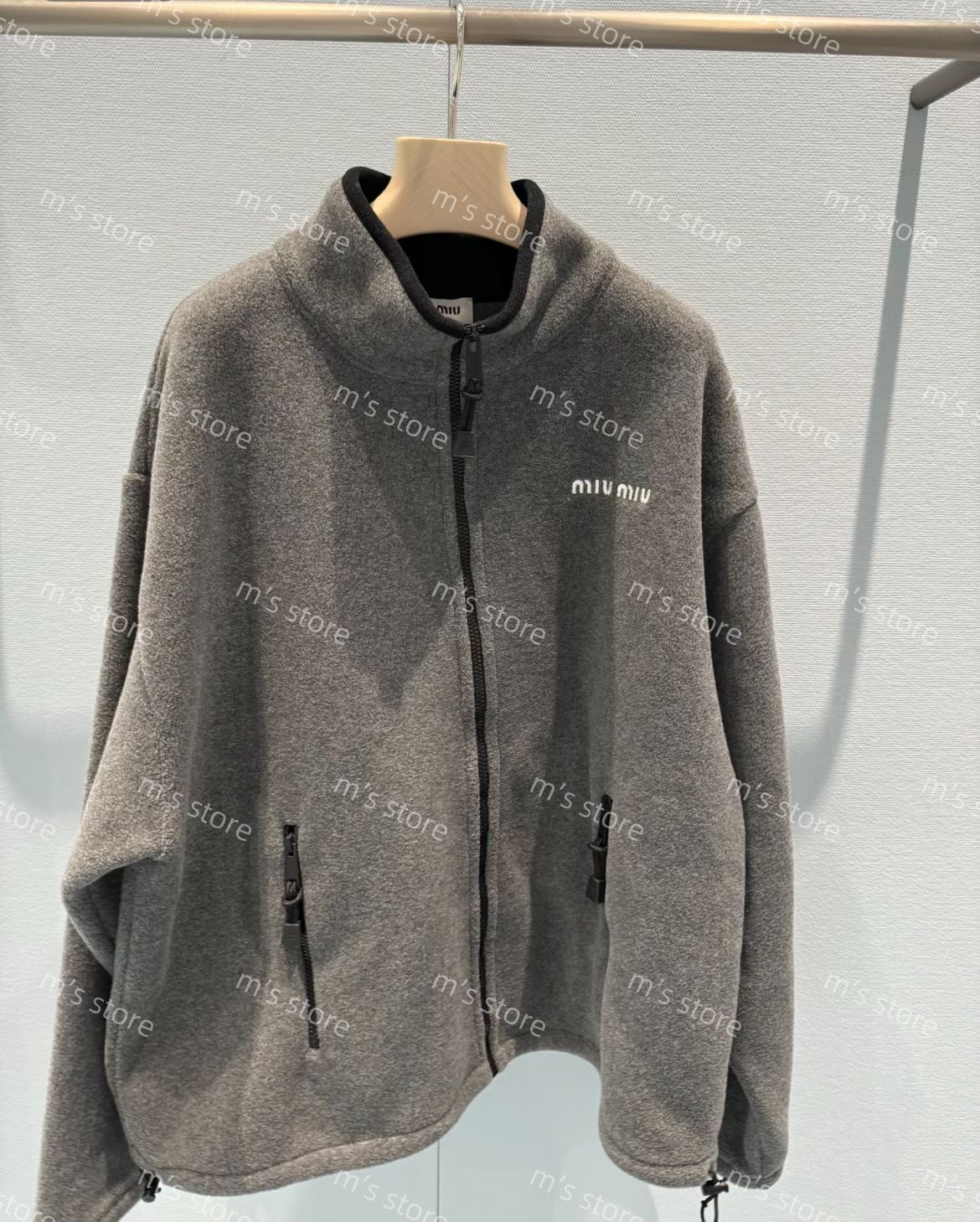 新品 本田翼着用 サイト内最安値 定価以下 miumiu ミュウミュウ