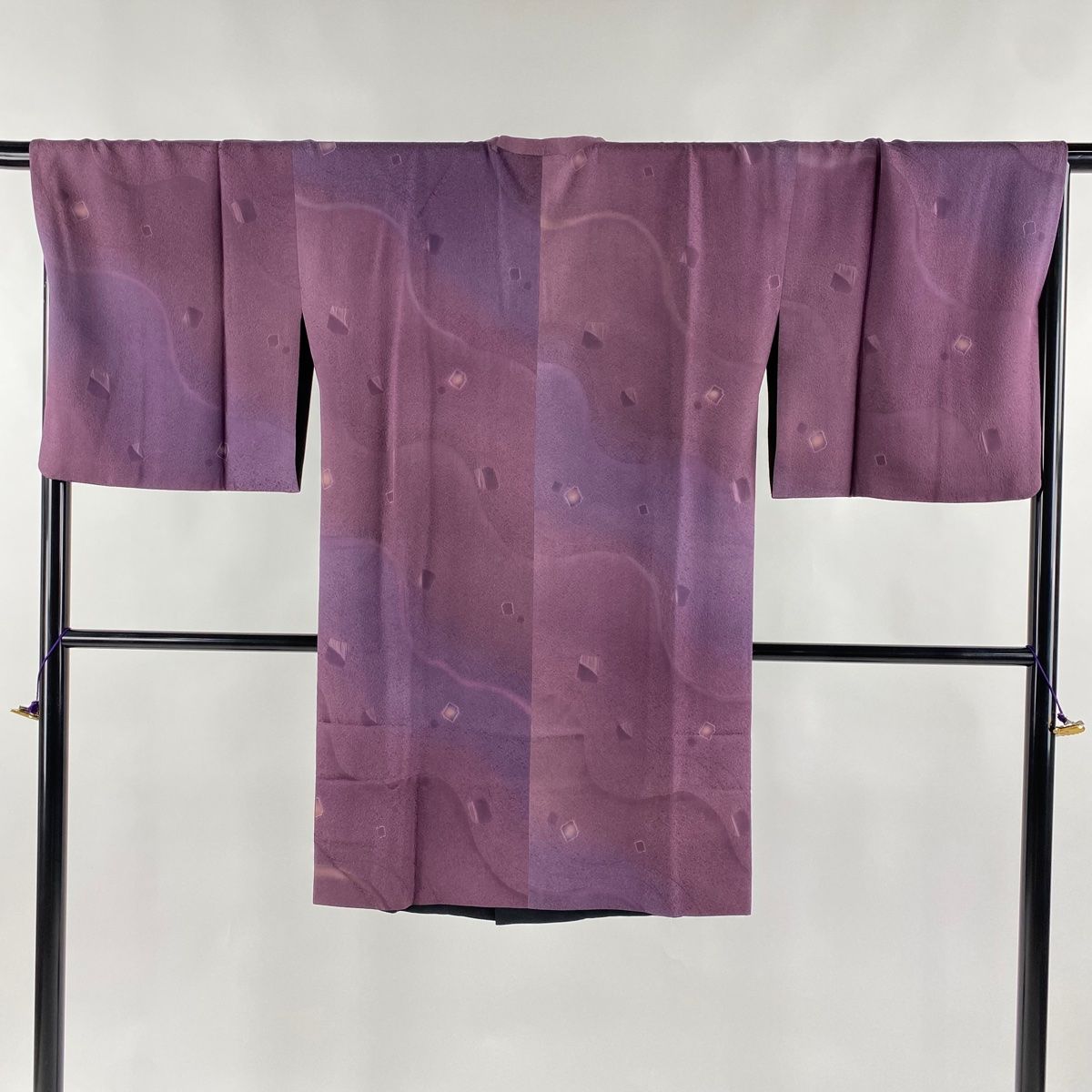 道行 身丈102cm 裄丈68.5cm L 和装コート 角衿 破れ色紙 ぼかし 紫  