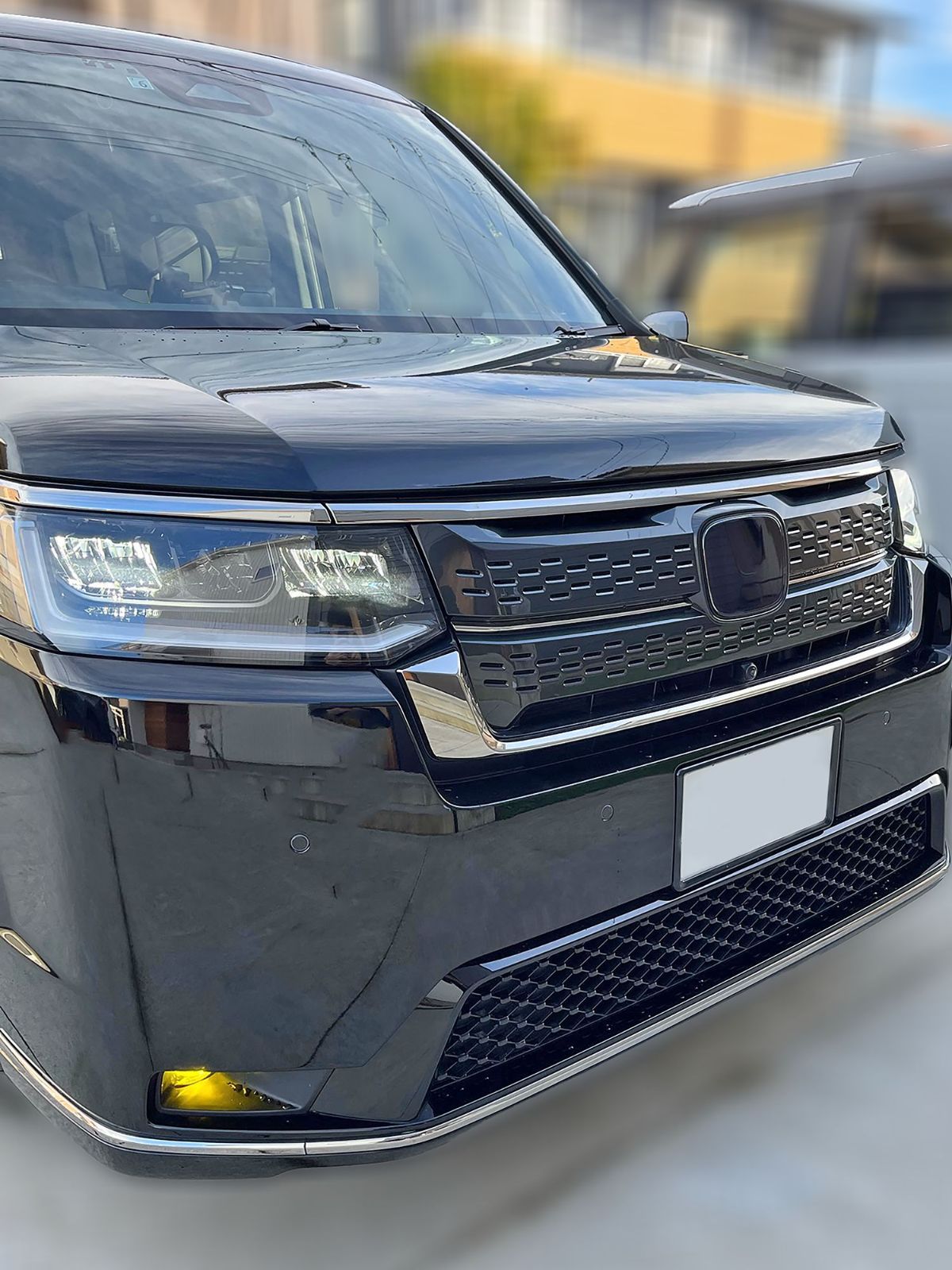 Tint+カット済み 新型 ステップワゴン エンブレム スモークフィルム 