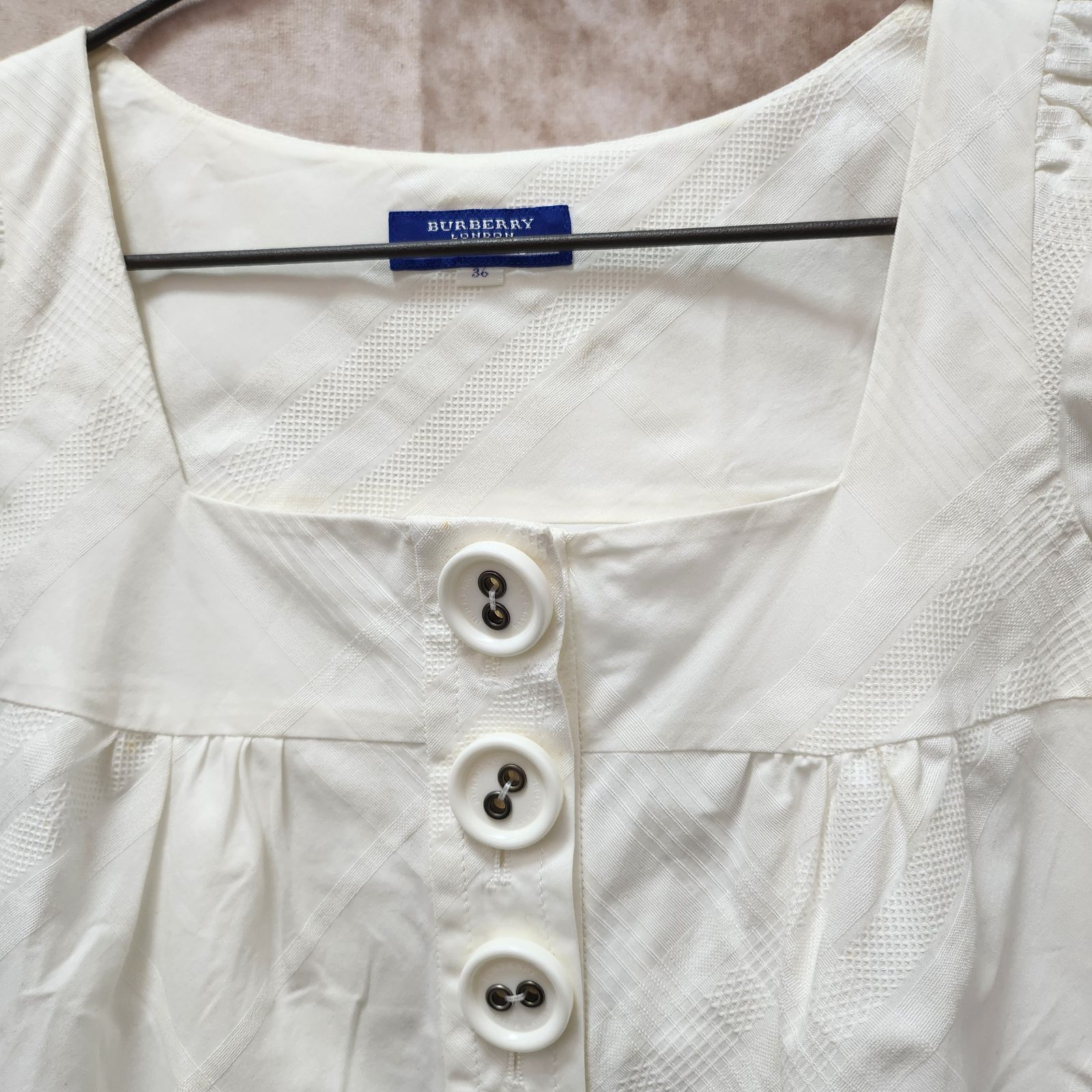 Burberry london ブルーレーベル　ワンピース　サイズ36  ケ4 バーバリー ブルーレーベル ワンピース サイズ36 - メルカリ