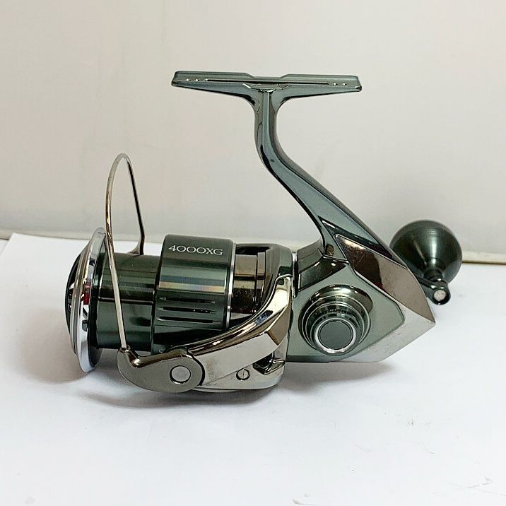 SHIMANO シマノ 22ステラ 4000XG スピニングリール 本体のみ 細かな 