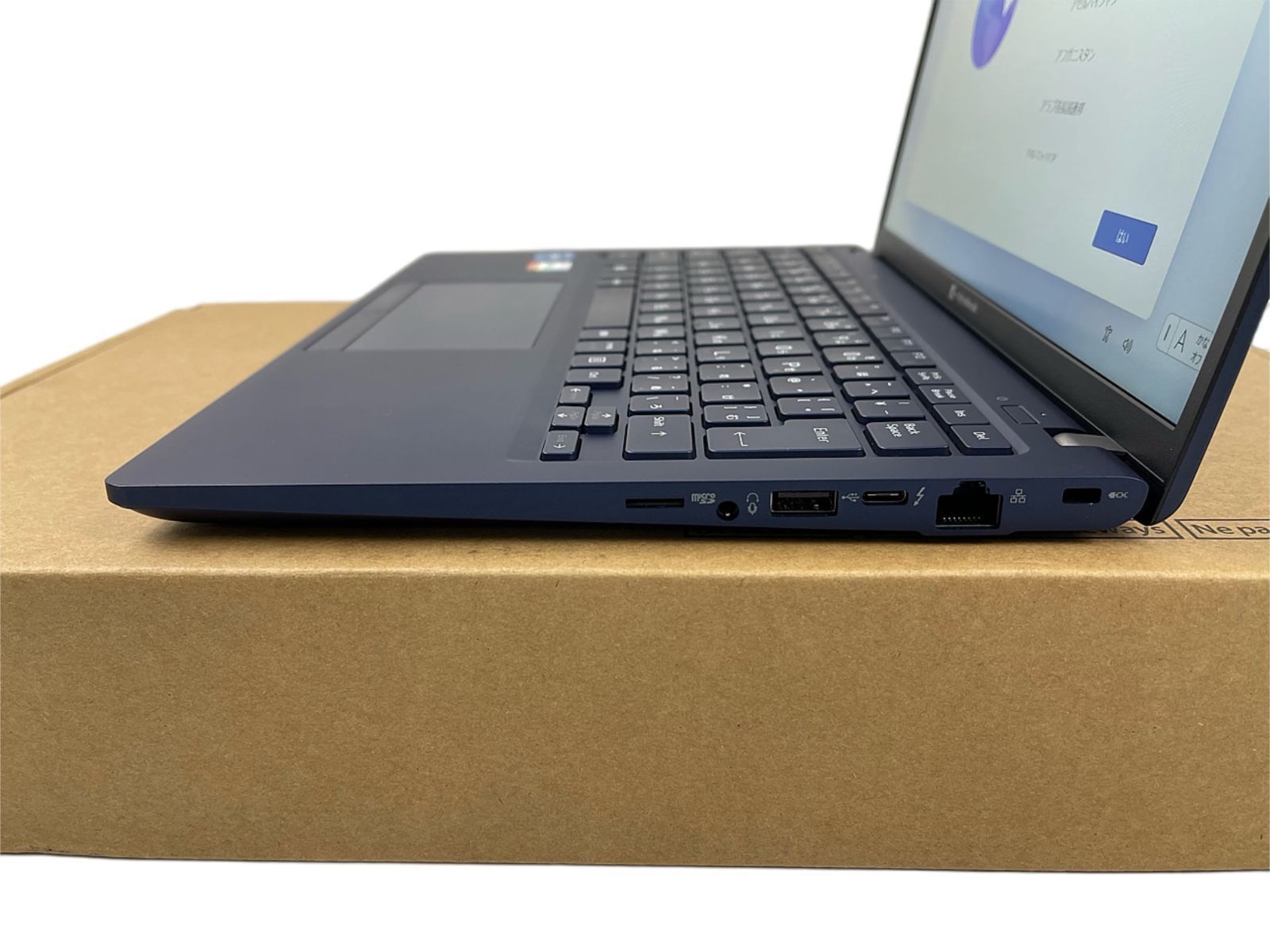 i5-1340P 8GB|SSD256GB