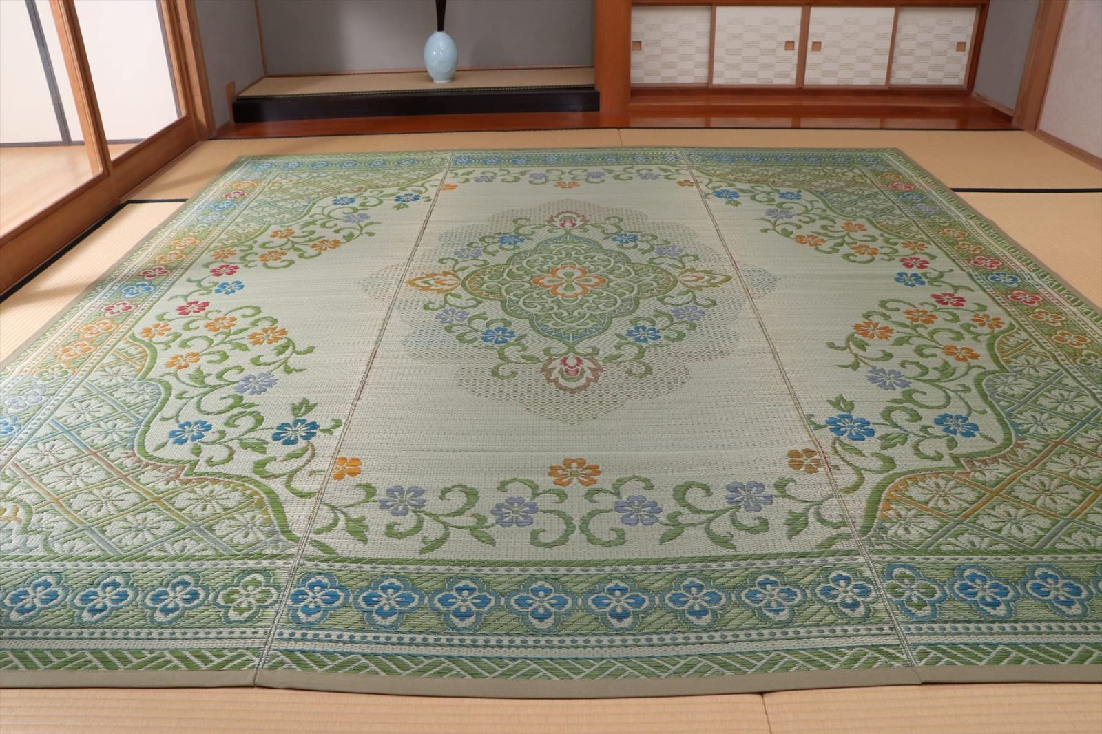 新着商品】グリーン 江戸間3畳(約174×261cm) 『アシック』 ラグ い草花