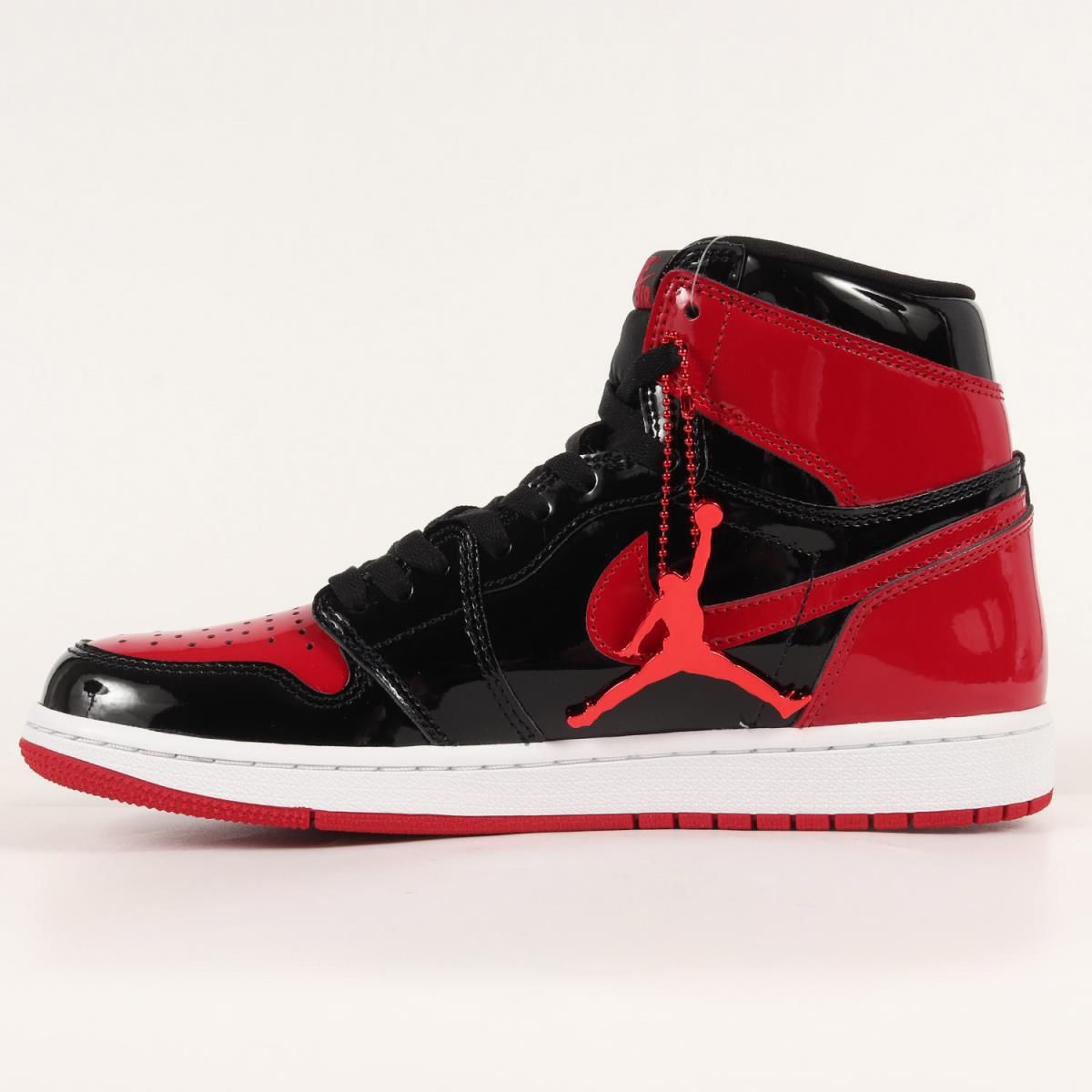 新品 NIKE ナイキ AIR JORDAN 1 RETRO HIGH OG BRED PATENT (555088-063) エア ジョーダン  ブレッド パテント ブラック バーシティレッド 黒赤 US9 27.0cm スニーカー - メルカリ