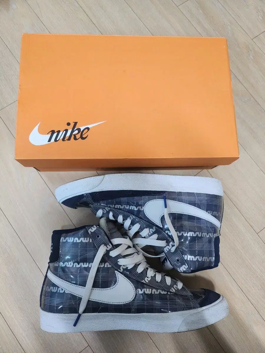 【雷市場（ポンジャン）商品韓国直送】NIKE(ナイキ) ブレーザー ミッド 77 VNTG 270