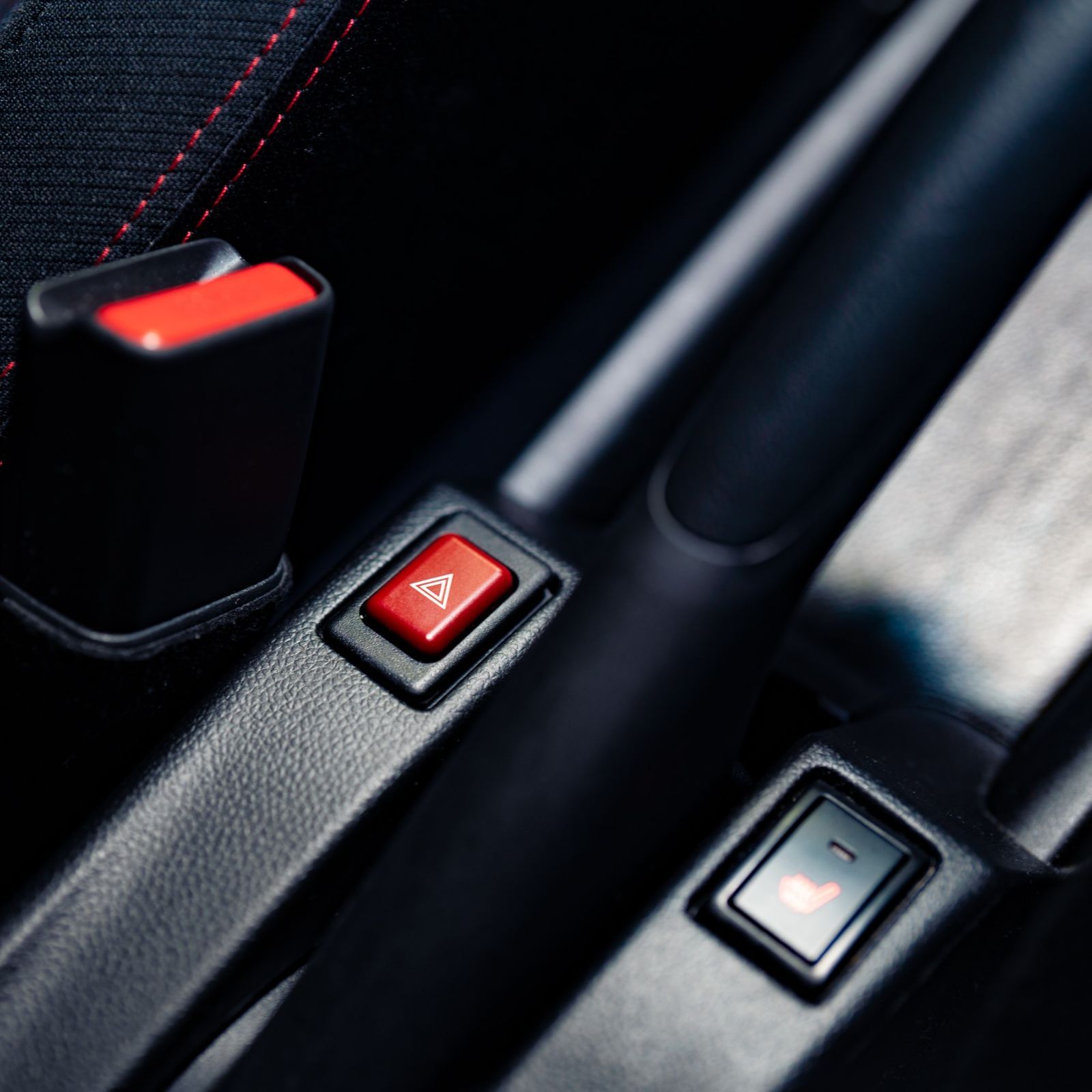 選べる9種のおまけ】スズキ スイフトスポーツ ZC33S用 増設ハザード