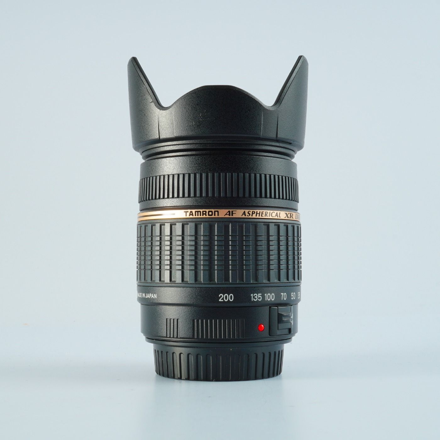 18-200mm f|3.5-6.3