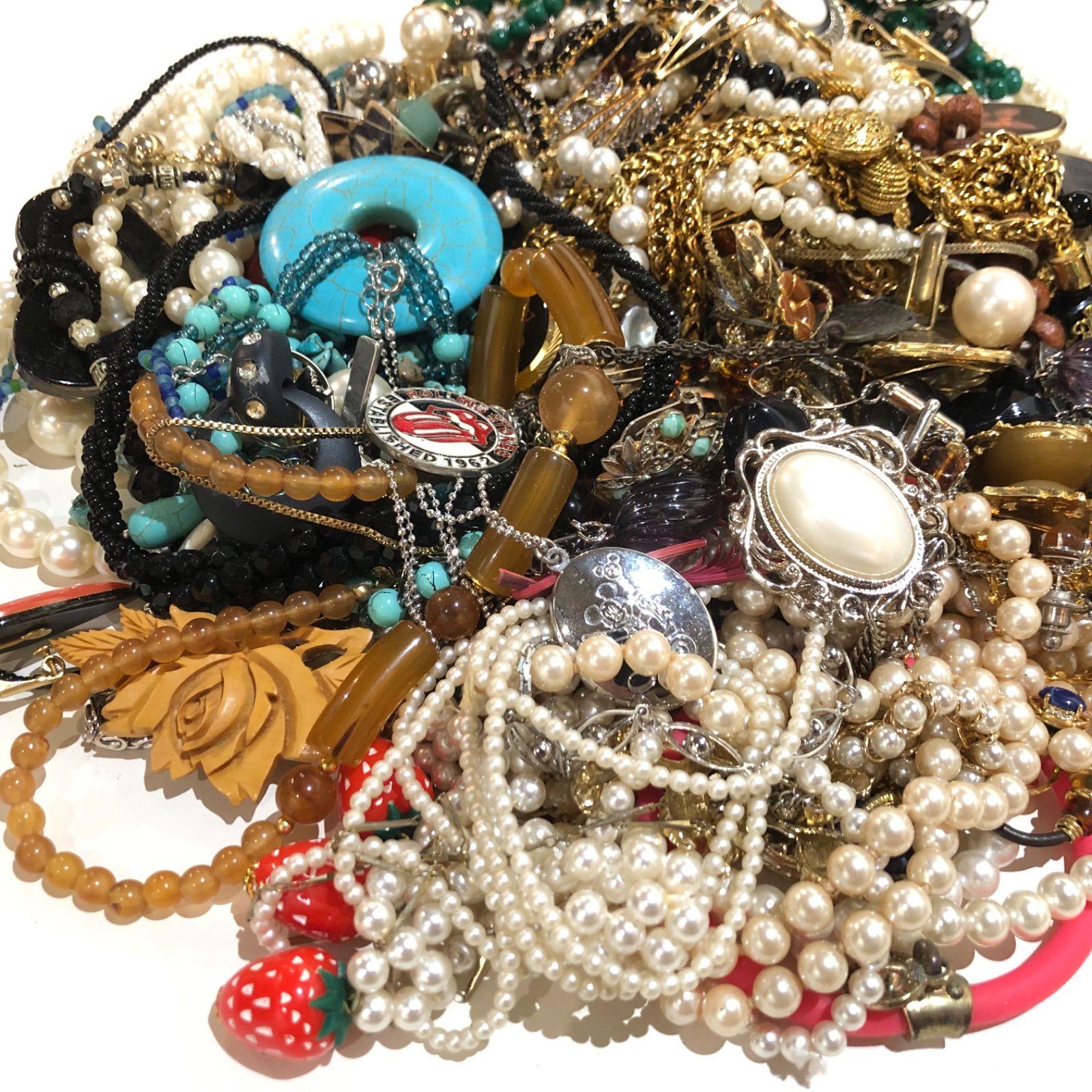 アクセサリー まとめ売り ジャンク 大量 セット ネックレス ブローチなど 1円スタート】 アクセサリー 大量 まとめて ジャンク セット