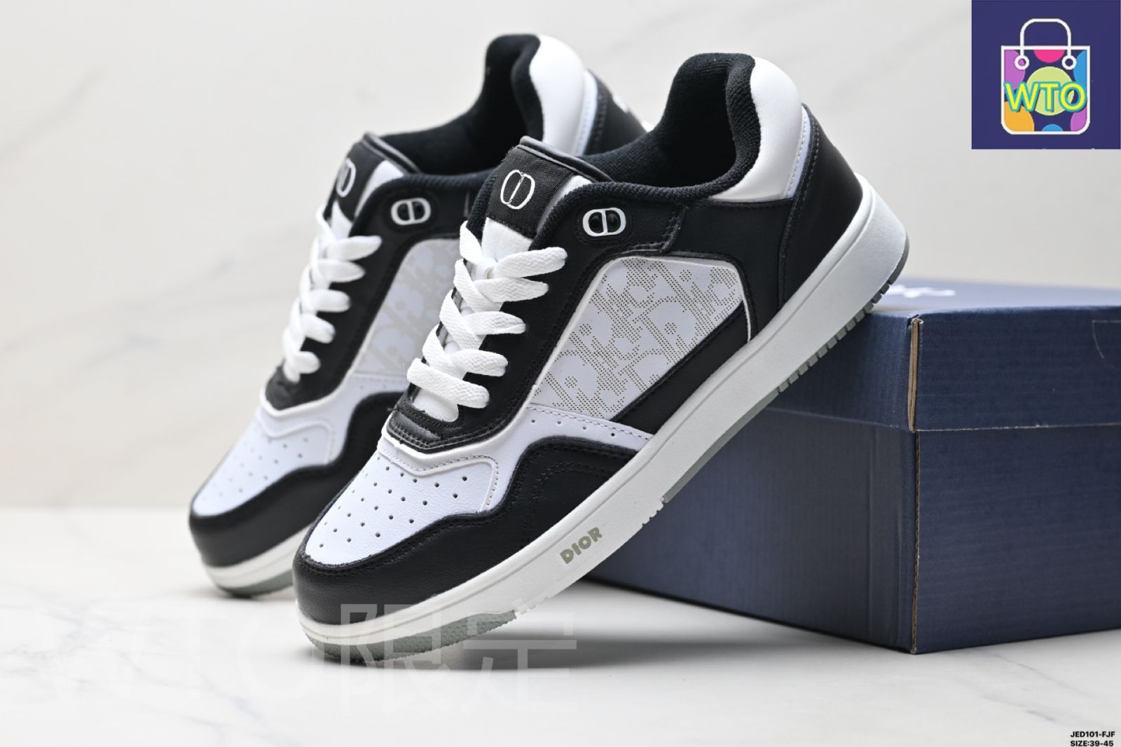 Dior シューズ 35.5 Dior B25 Runner Sneaker Black White | Halloweens Store : r