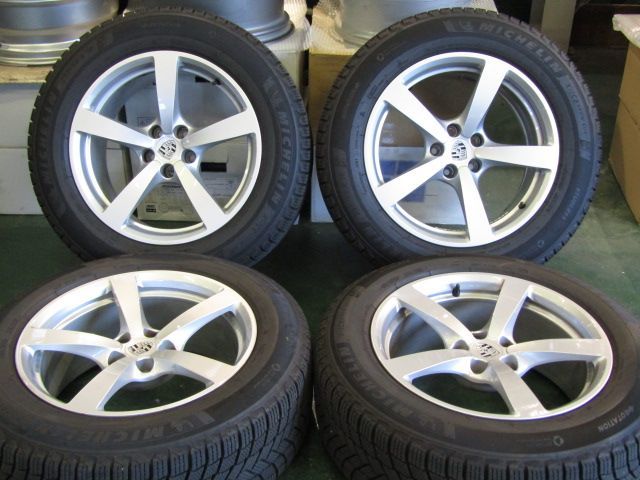 で高年式の溝あり ポルシェ 95b系 マカン ベースグレード前期純正 港北店