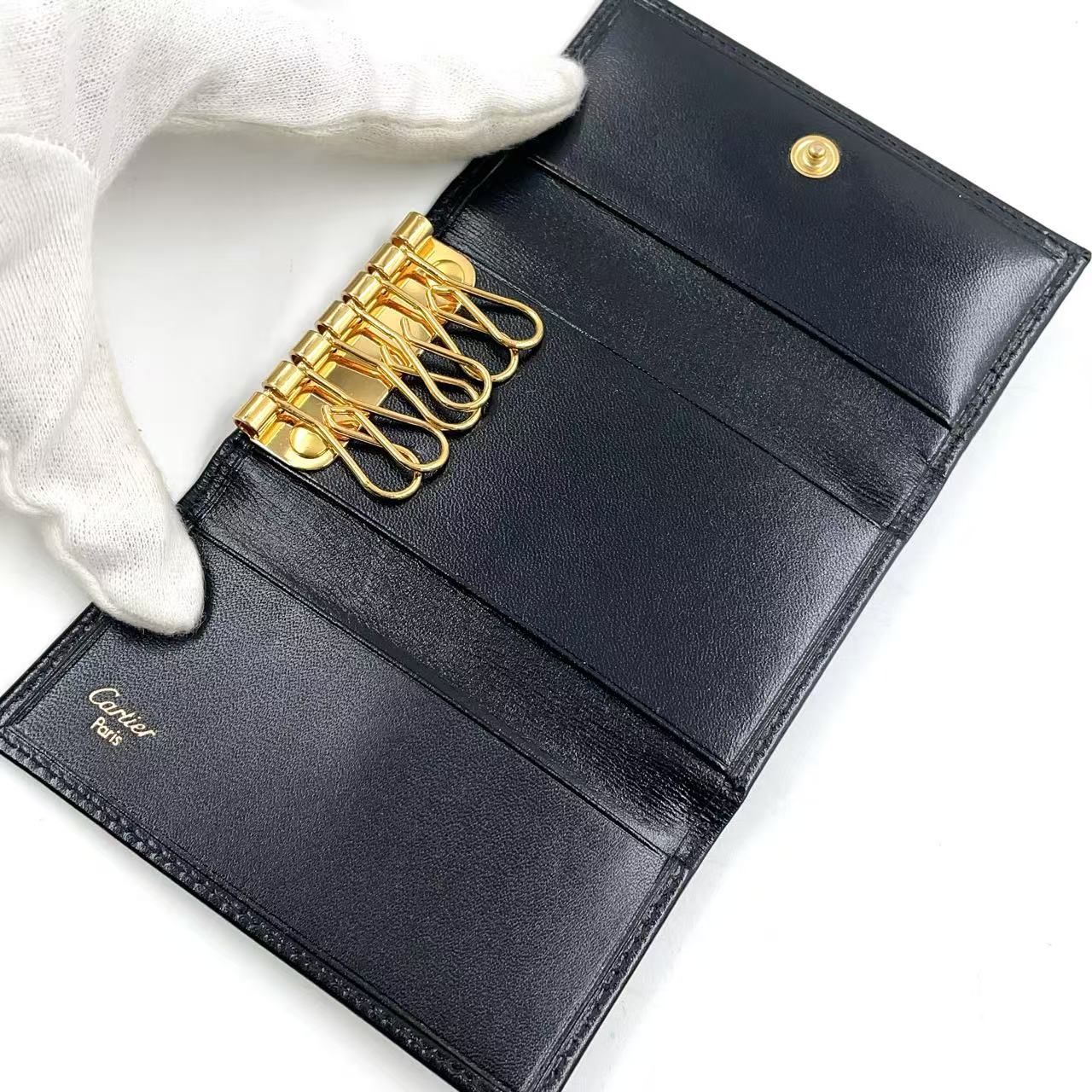ぺこ@★ 未使用に近い 極美品　カルティエ　パシャライン　6連キーケース Cartier カルティエ キーケース6連 パシャライン L3000127