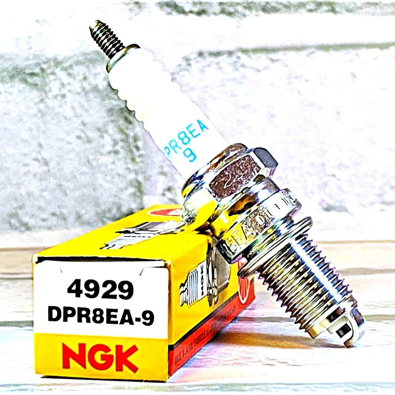 NGK 【正規品】 スパークプラグ DPR8EA-9（4929）ネジ形 1本 【クリックポスト】 | 補修用品 通販 | ホームセンターのカインズ NGK DPR8EA-9 (4929) 10個セット 新品 送料込 トライアンフ TIGER ('01～) 適合