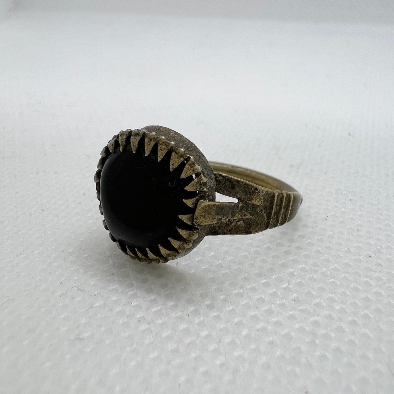 ホピ族 リング インディアンジュエリー 18mm16号 ビンテージ アンティーク ホピ族 リング インディアンジュエリー 18mm16号 ビンテージ