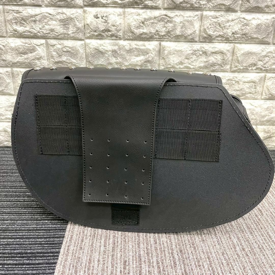 サドルバック スタッズ