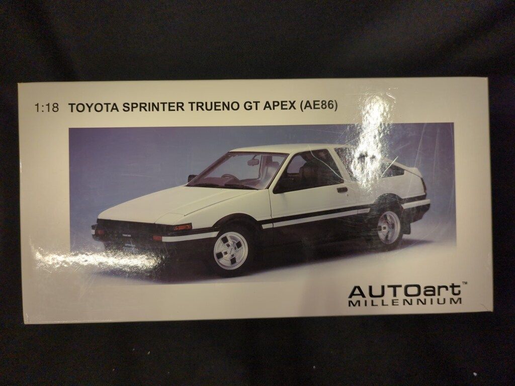 自動車 TOYOTA SPRINTER TRUENO GT APEX AE86 1:18 Ignition Model 1:18 Toyota Sprinter Trueno 3Dr GT Apex (AE86