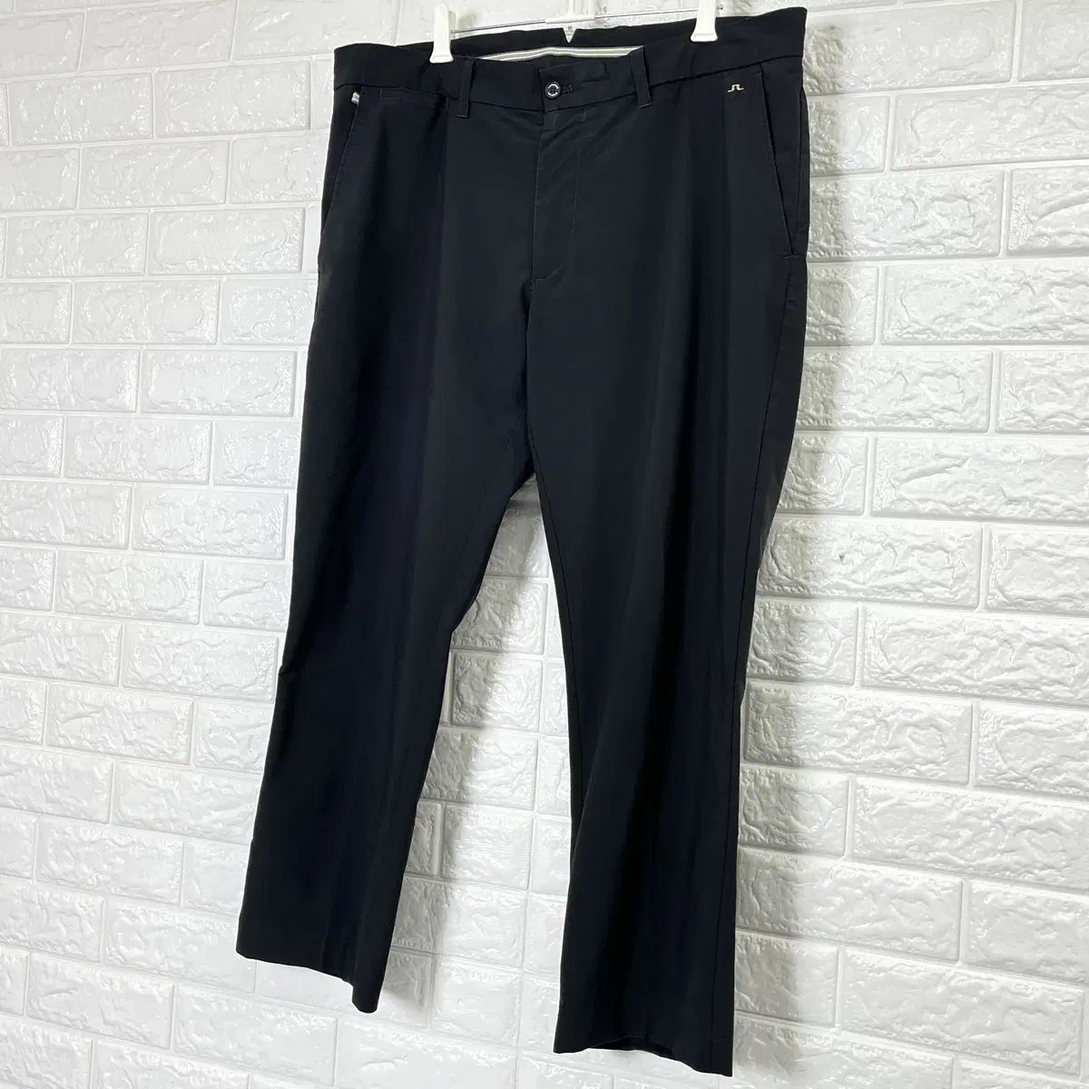 J.LINDEBERG リンドバーグ　ゴルフメンズ　パンツ ブラック 30 J.LINDEBERG メンズ ゴルフパンツ 30/32 黒 J.LINDEBERG J