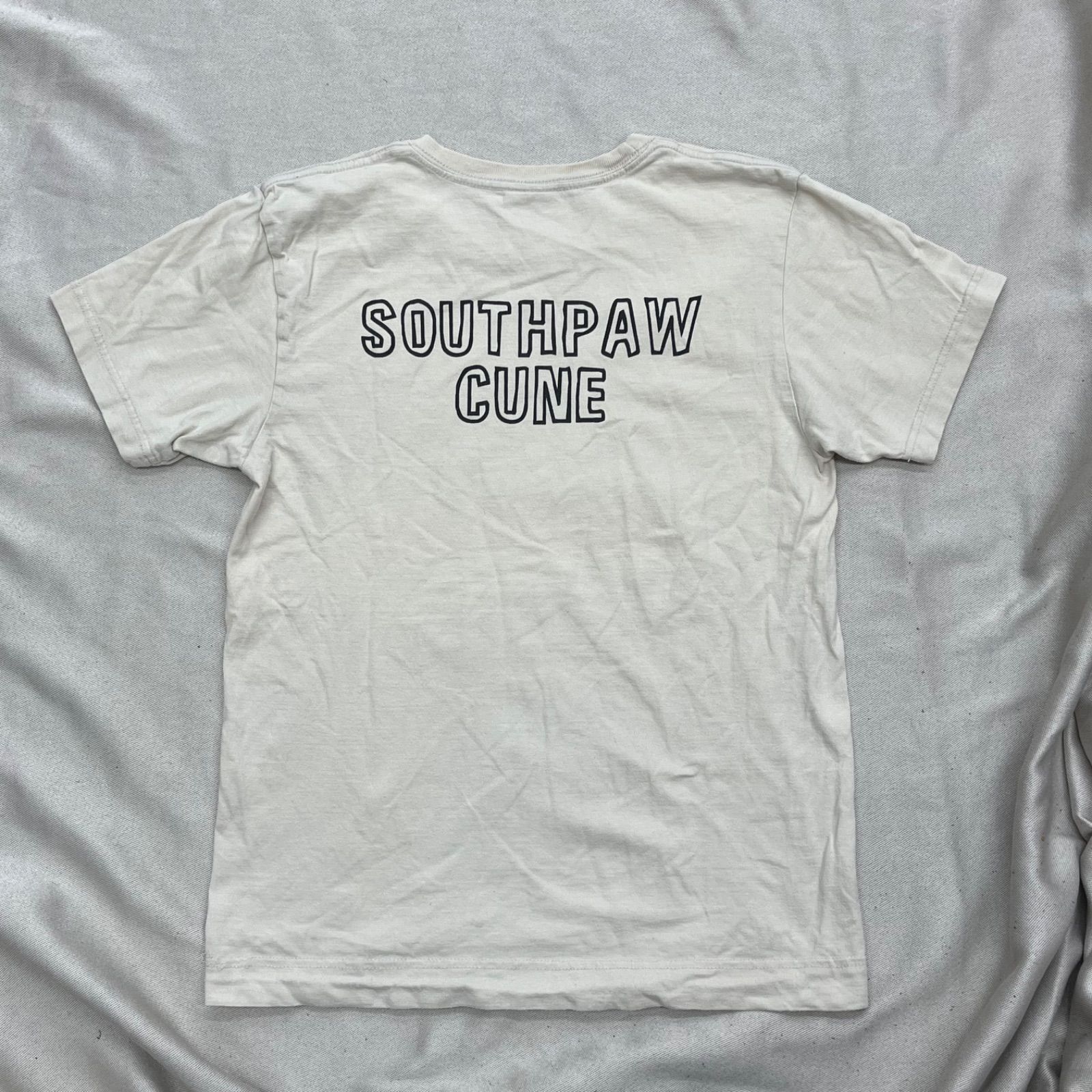 CUNE キューン ベージュ プリント Tシャツ 半袖 S マッチョ 刺身 TEE 