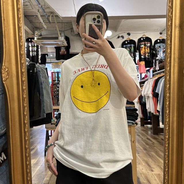 | T Smile And USED 古着屋KAKAVAKA Tシャツ Used We スマイル A Then VINTAGE&frasl;ヴィンテージスマイル To スマイル（Tシャツ・カットソー｜トップス）：メンズ TIFFANY&amp;amp;Co