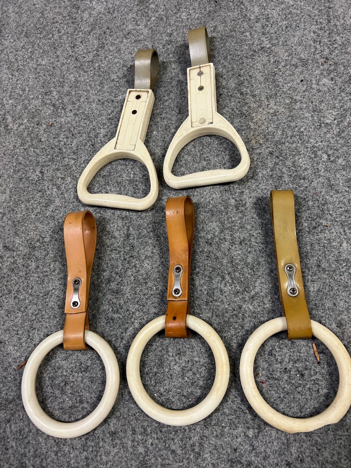 1円スタート！6個セット】電車 吊り革 吊革 つり革 (鉄道 鉄道部品